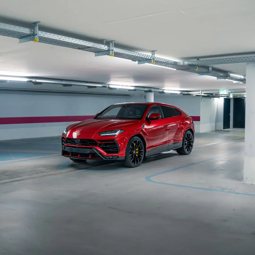 Lamborghini Urus   B&O PANO Q-CITURA CARBON MASSAGE