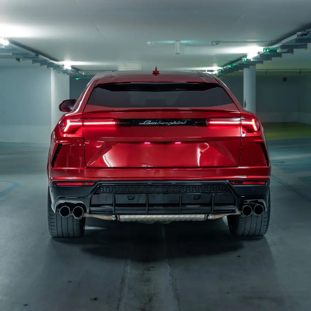 Lamborghini Urus   B&O PANO Q-CITURA CARBON MASSAGE