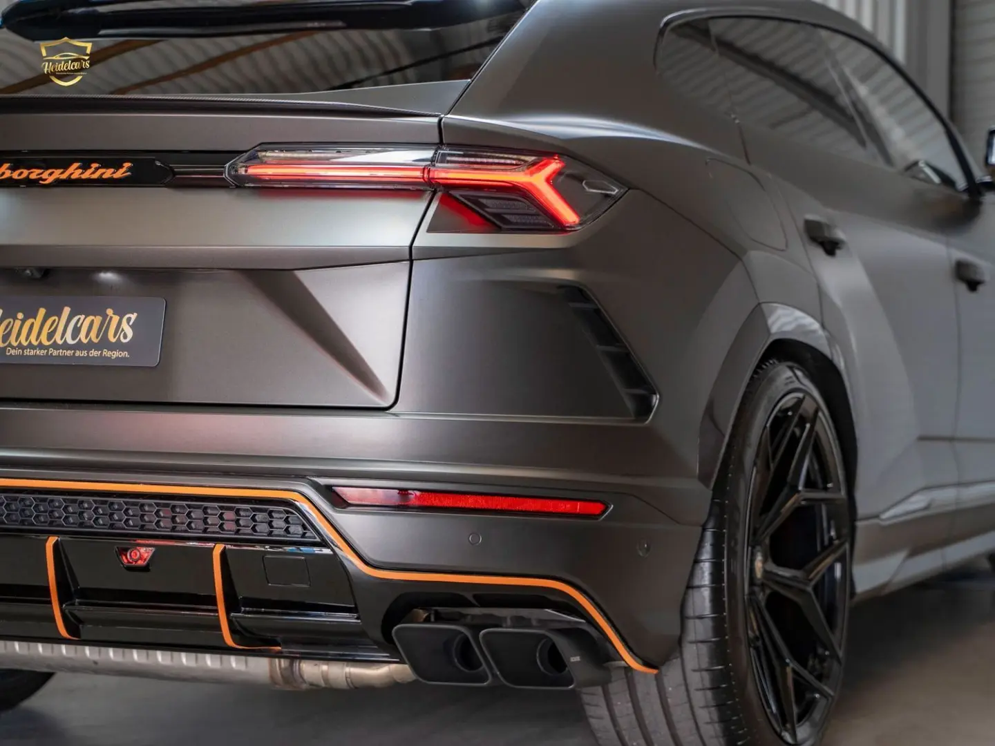 Lamborghini Urus NOVITEC FELGEN B&O 23  CARBON