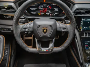 Lamborghini Urus NOVITEC FELGEN B&O 23  CARBON