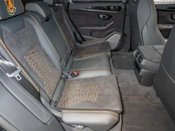 Lamborghini Urus NOVITEC FELGEN B&O 23  CARBON