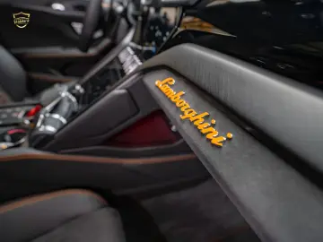 Lamborghini Urus NOVITEC FELGEN B&O 23  CARBON