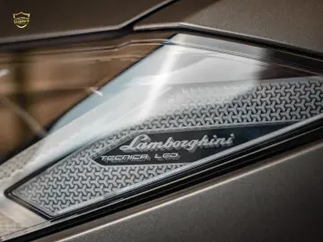 Lamborghini Urus NOVITEC FELGEN B&O 23  CARBON