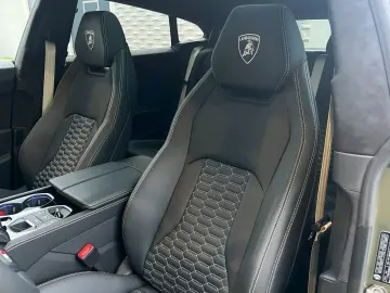 Lamborghini Urus S Verde Turbine Pano B&O AdPersonam
