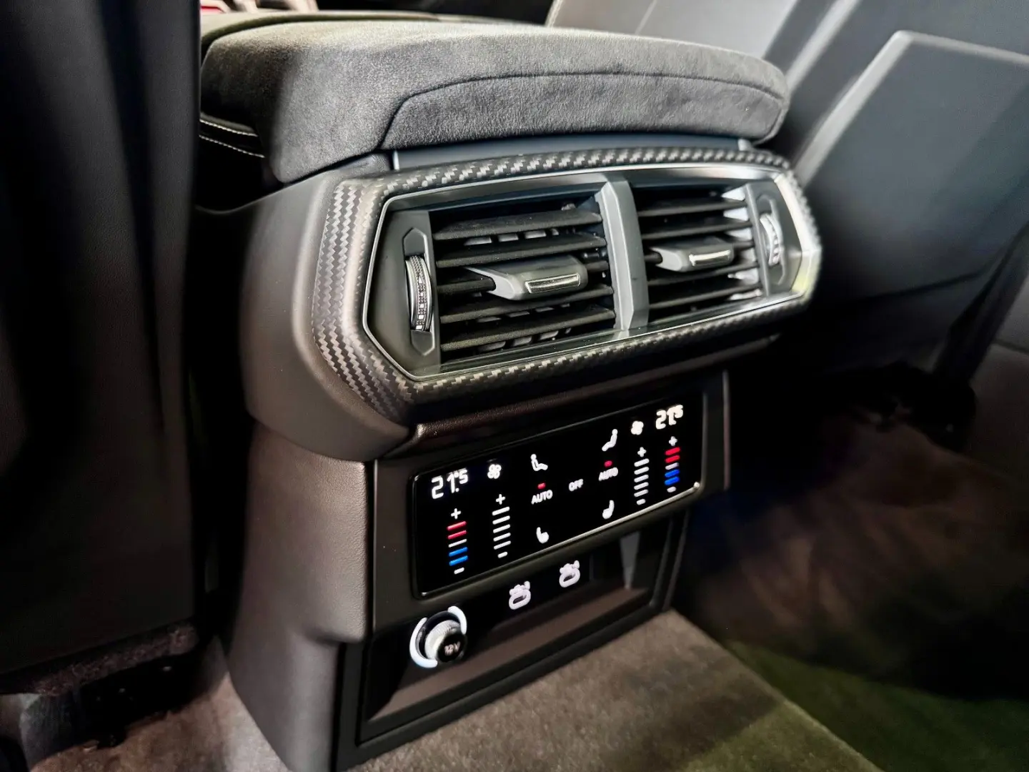 Lamborghini Urus S 4.0 V8 Carbon Matt  4 LOCURI B&O