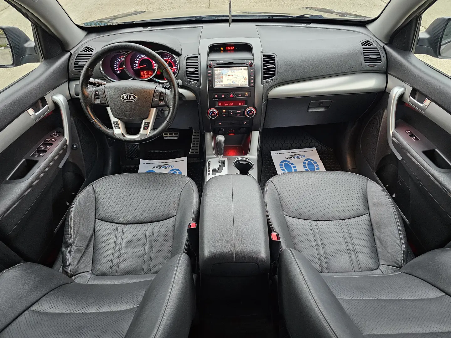 Kia Sorento 7 locuri 4x4 2012 2.2 CRDi 197 CP euro 5