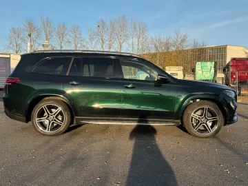 Mercedes-Benz GLS 400 d  AMG 7 locuri