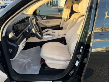 Mercedes-Benz GLS 400 d  AMG 7 locuri