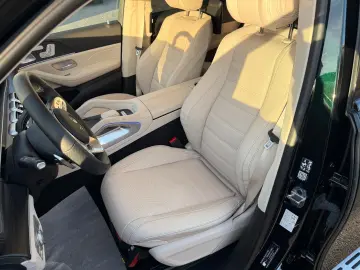 Mercedes-Benz GLS 400 d  AMG 7 locuri