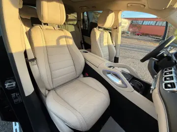 Mercedes-Benz GLS 400 d  AMG 7 locuri