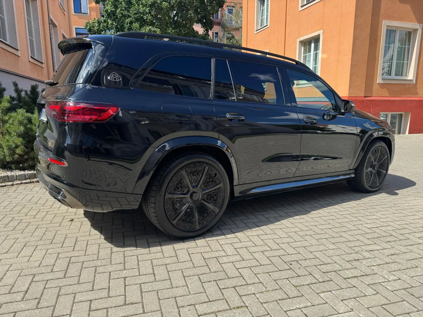 Mercedes-Benz GLS 600 Maybach 4Matic Night Series FirstClass