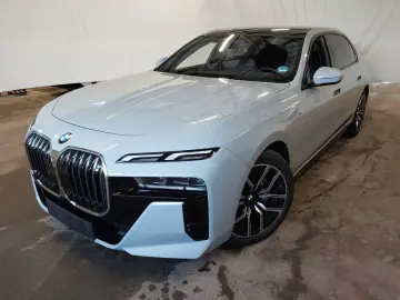 BMW 740d xdr M Sport Sky  HUD Iconic