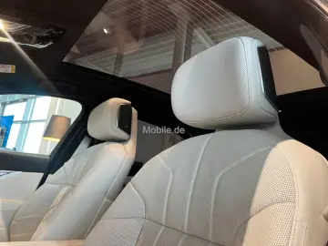 BMW 750e xDrive M Sportpaket Innovationsp.