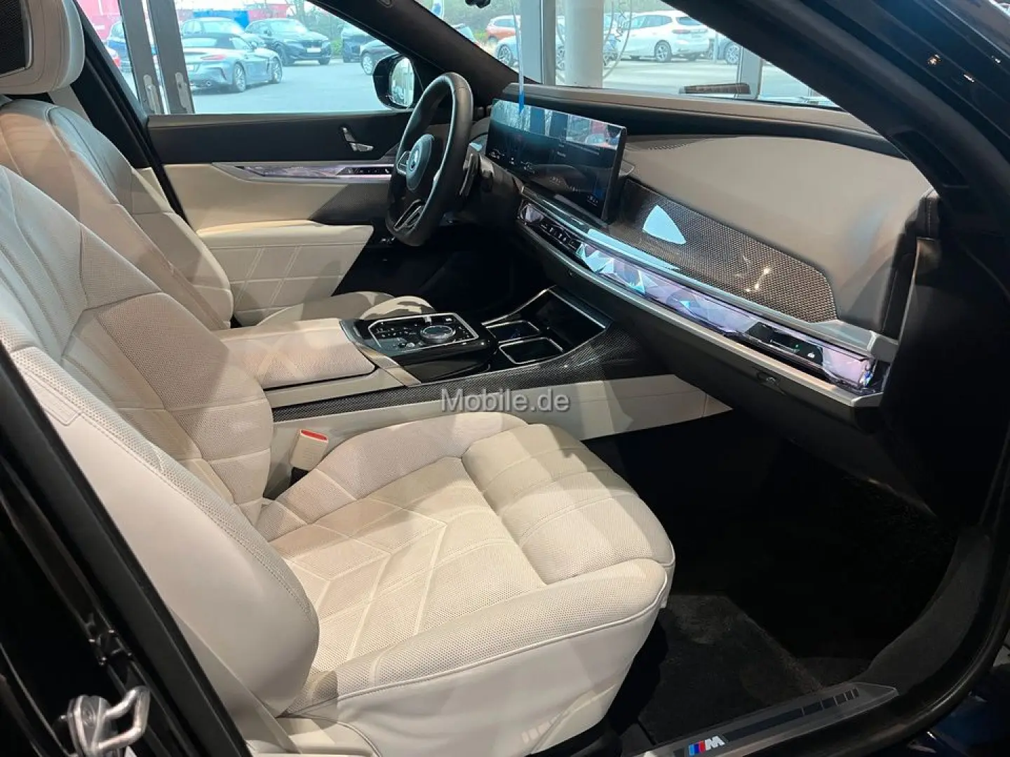 BMW 750e xDrive M Sportpaket Innovationsp.