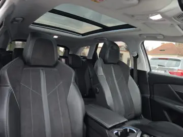 Peugeot 3008 – Pure Tech CROSWAY  automata - 2019