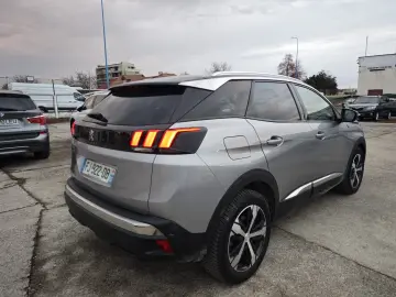 Peugeot 3008 – Pure Tech CROSWAY  automata - 2019