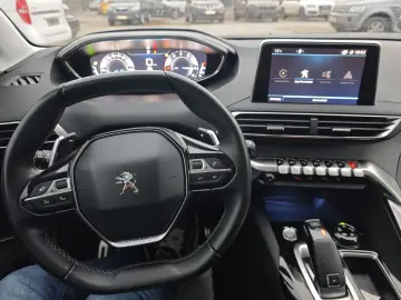 Peugeot 3008 – Pure Tech CROSWAY  automata - 2019