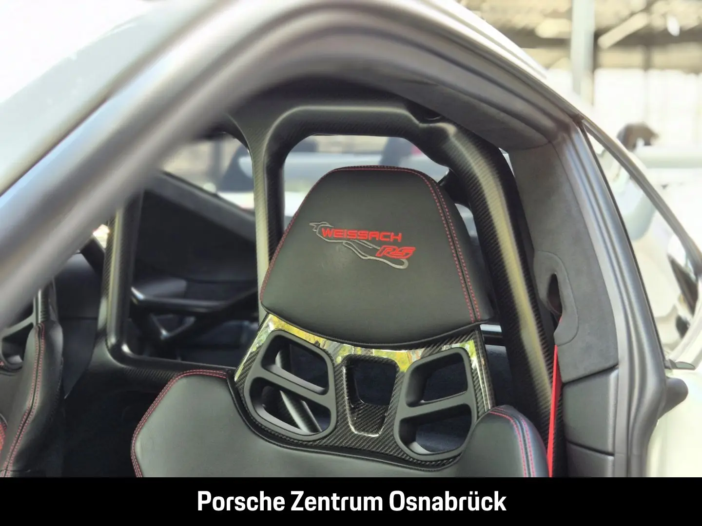 992 (911) GT3 RS Weissach Clubsport Lift Matrix