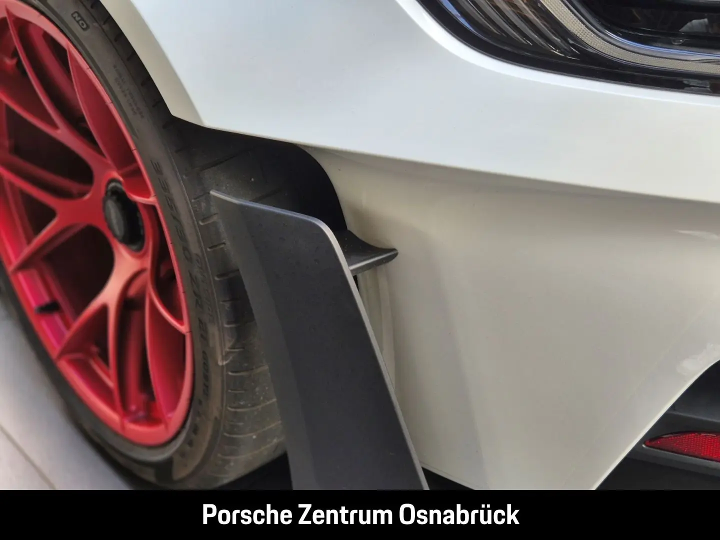 992 (911) GT3 RS Weissach Clubsport Lift Matrix