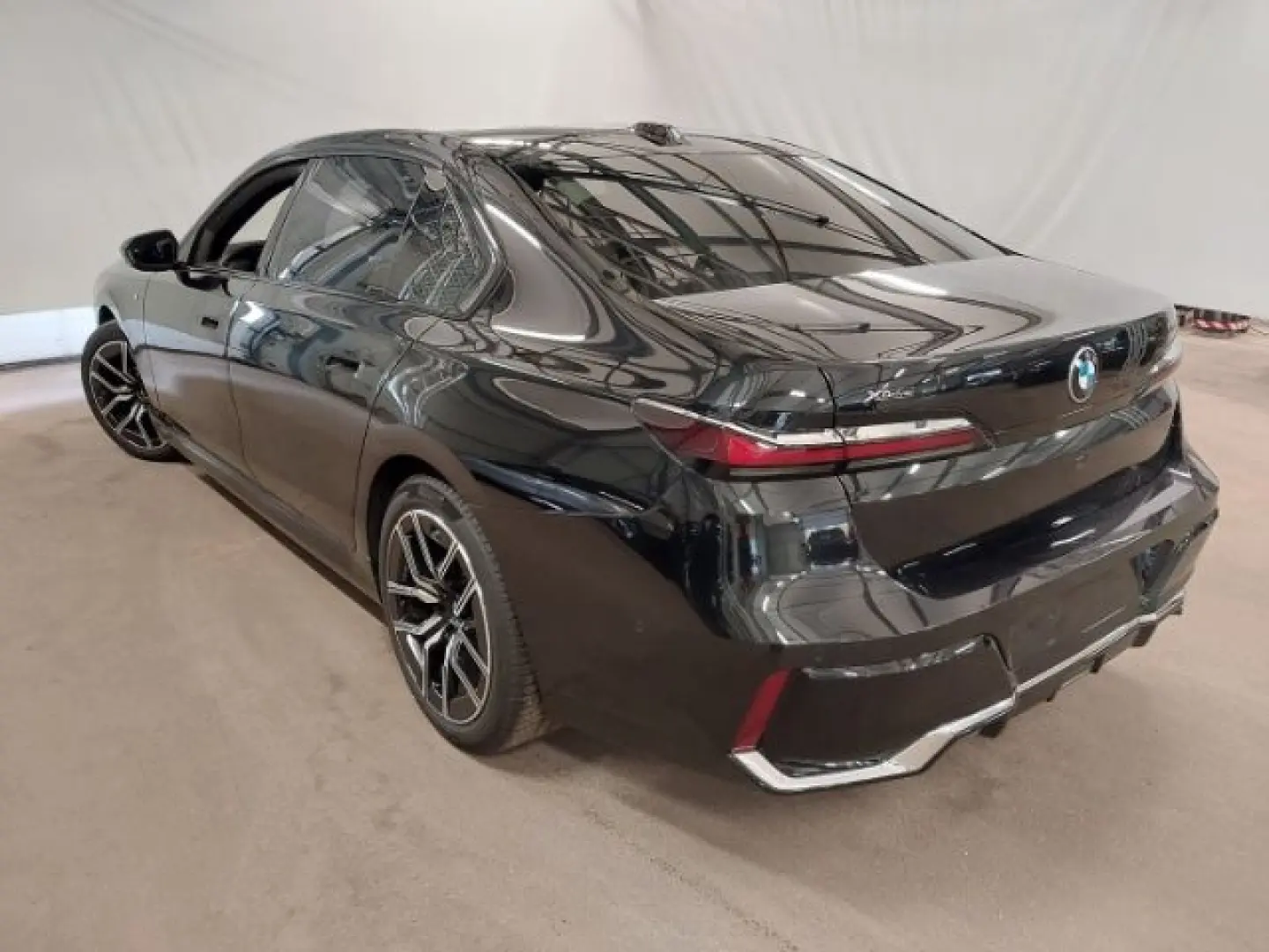 740 d xDrive Limousine Sportpaket Luftfederung N