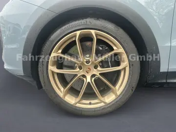 Cayenne Coupe Turbo E-Hybrid GT-Paket Keramik