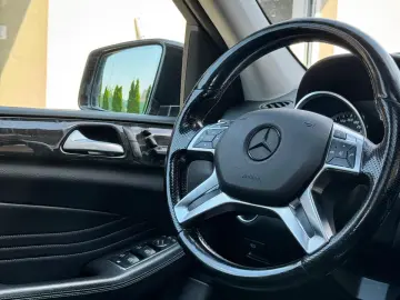 Mercedes-Benz ML 350