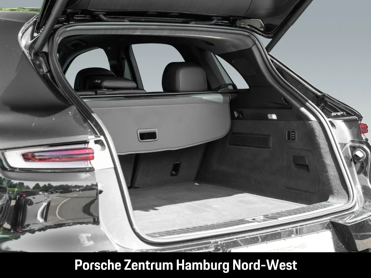 Cayenne PASM Panorama Dach BOSE 21-Zoll HUD 360