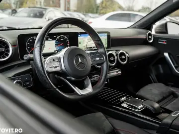 Mercedes-Benz A 180 7G-DCT AMG Line