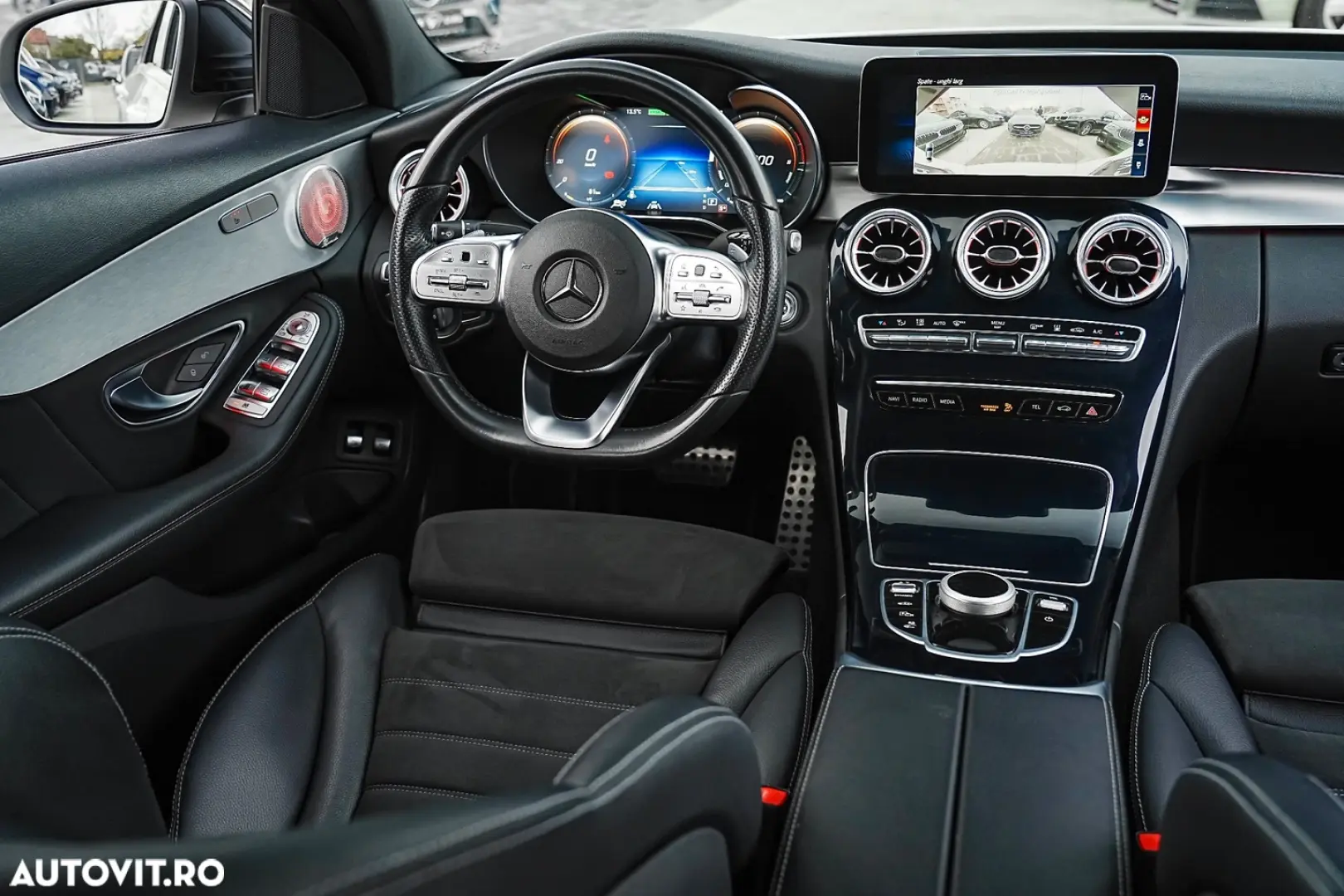 Mercedes-Benz C 300 e 9G-TRONIC AMG Line