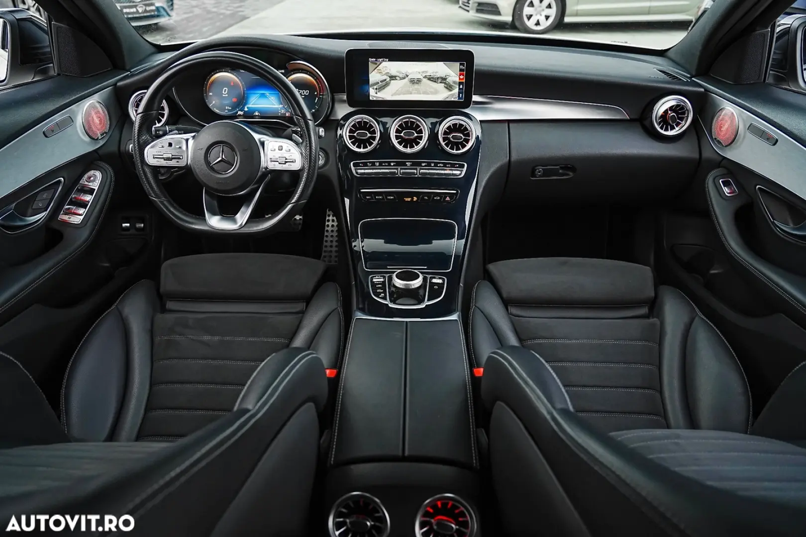 Mercedes-Benz C 300 e 9G-TRONIC AMG Line