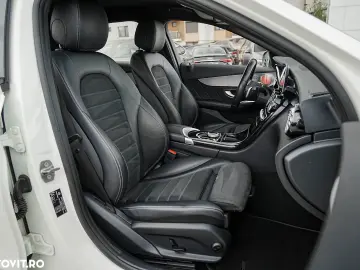 Mercedes-Benz C 300 e 9G-TRONIC AMG Line