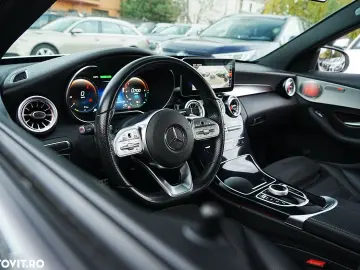 Mercedes-Benz C 300 e 9G-TRONIC AMG Line