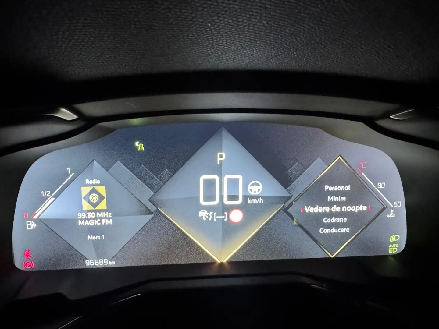 DS Automobiles DS7 (Crossback)