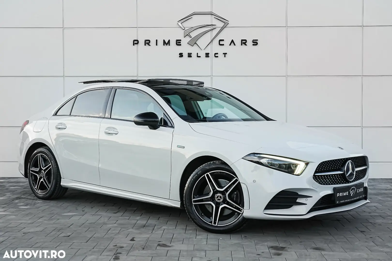 Mercedes-Benz A 250 e 8G-DCT AMG Line