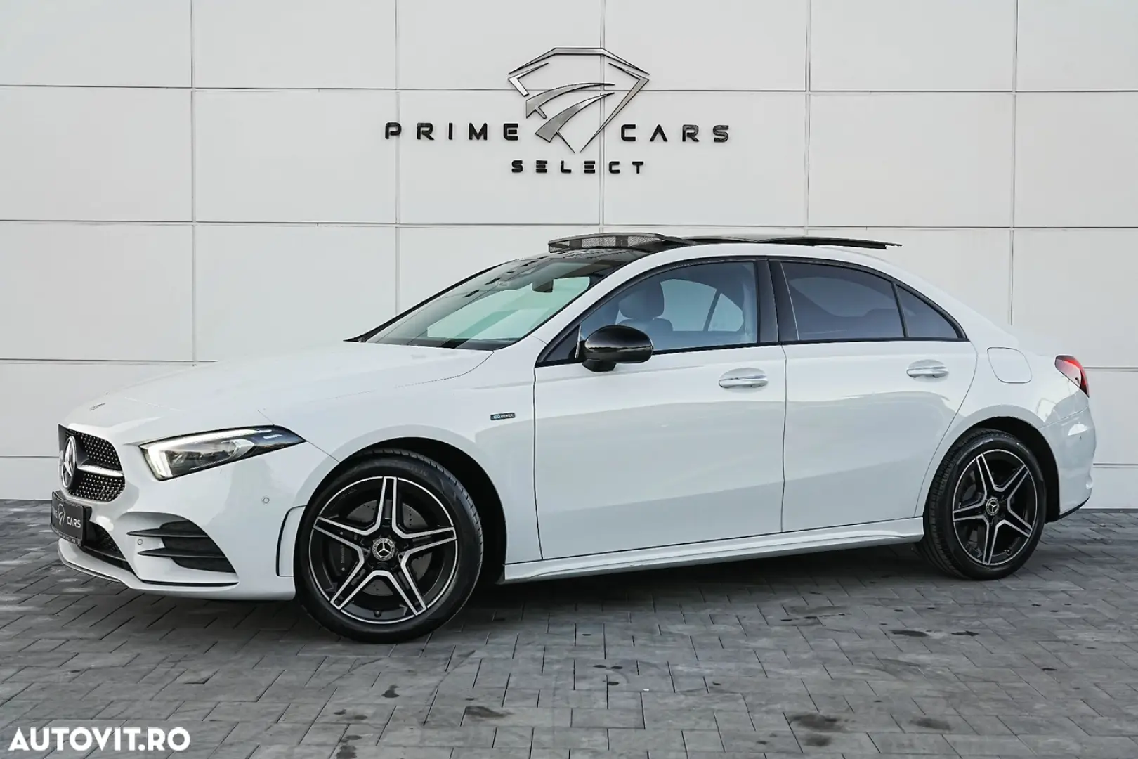 Mercedes-Benz A 250 e 8G-DCT AMG Line