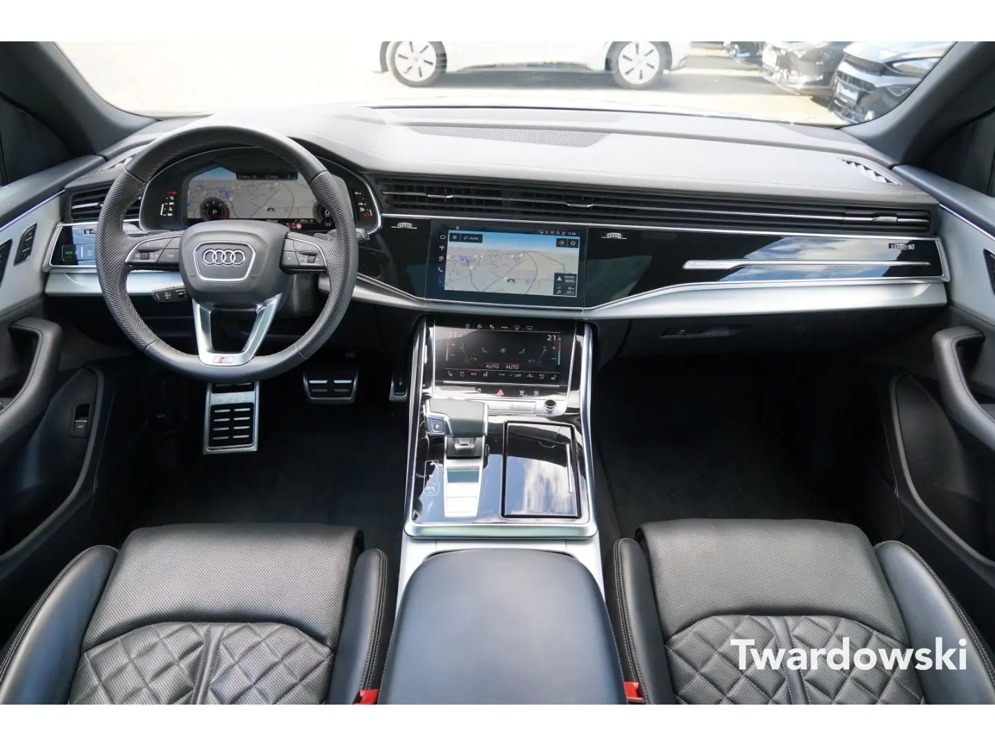 Q8 S line ALLLENKUNG HUD Soft Raute 360 Pano AHK