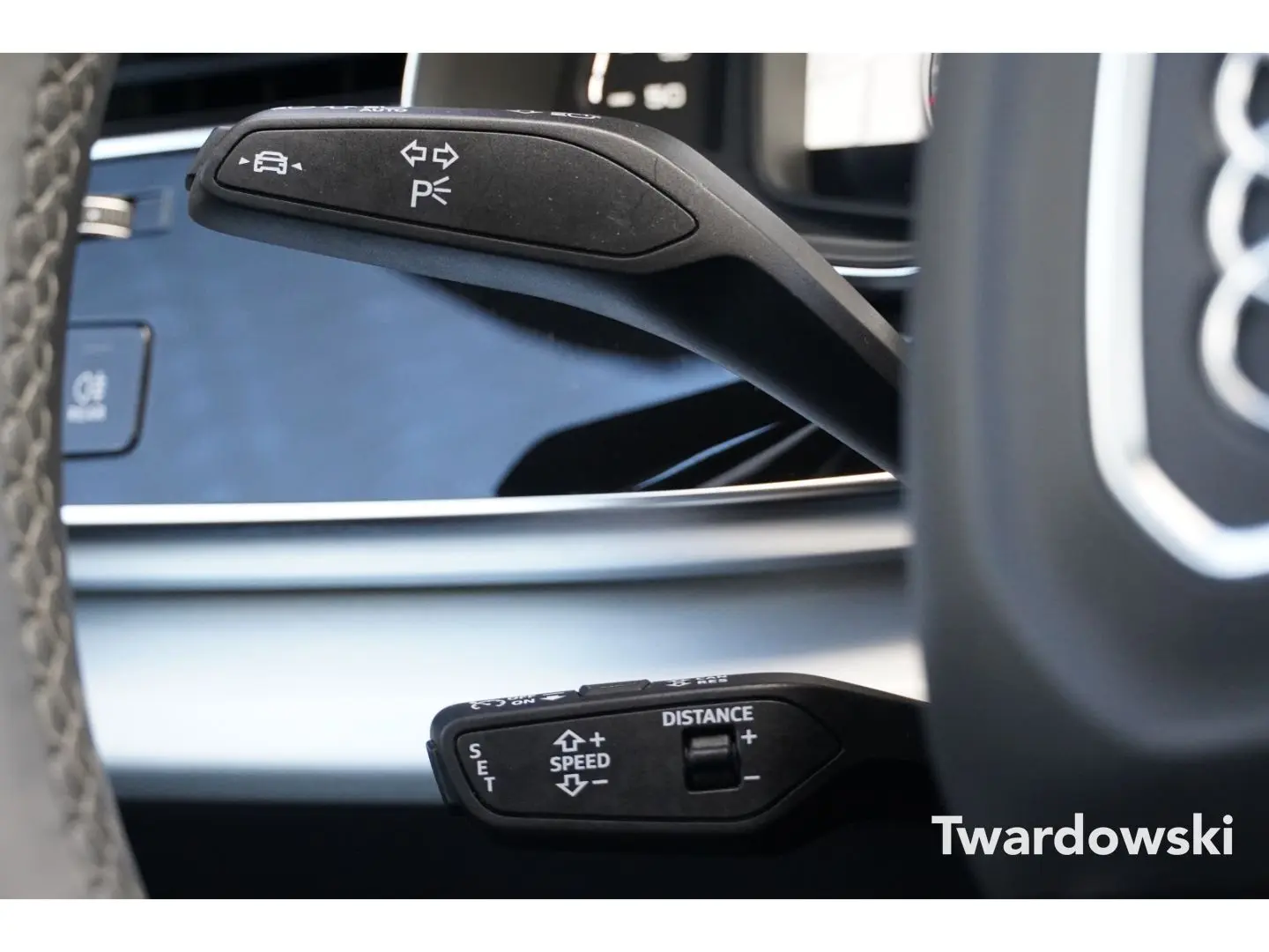 Q8 S line ALLLENKUNG HUD Soft Raute 360 Pano AHK