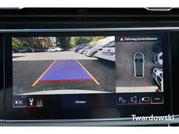 Q8 S line ALLLENKUNG HUD Soft Raute 360 Pano AHK