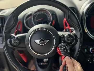 MINI John Cooper Works Countryman