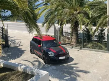 MINI John Cooper Works Countryman