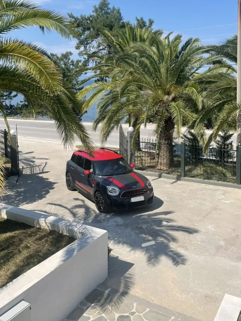 MINI John Cooper Works Countryman