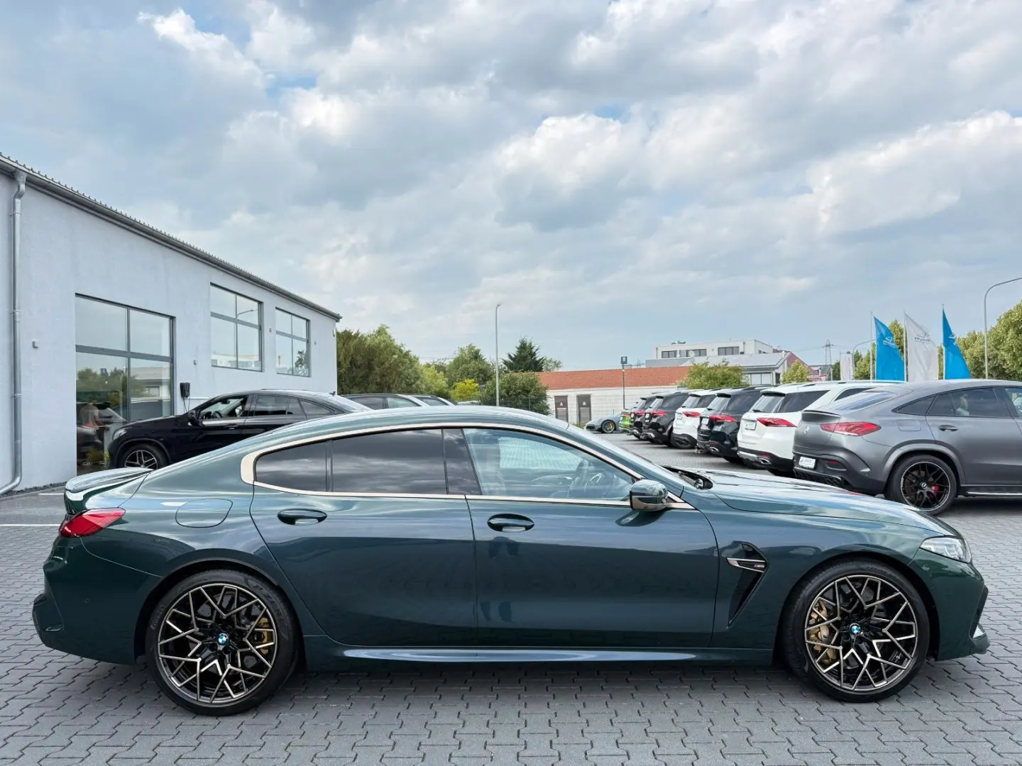 BMW M8 GranCoupe xDrive Competition  FirstEdition1 400
