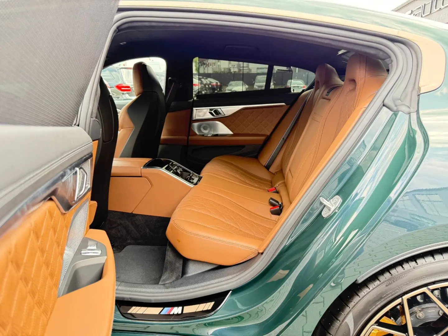 BMW M8 GranCoupe xDrive Competition  FirstEdition1 400