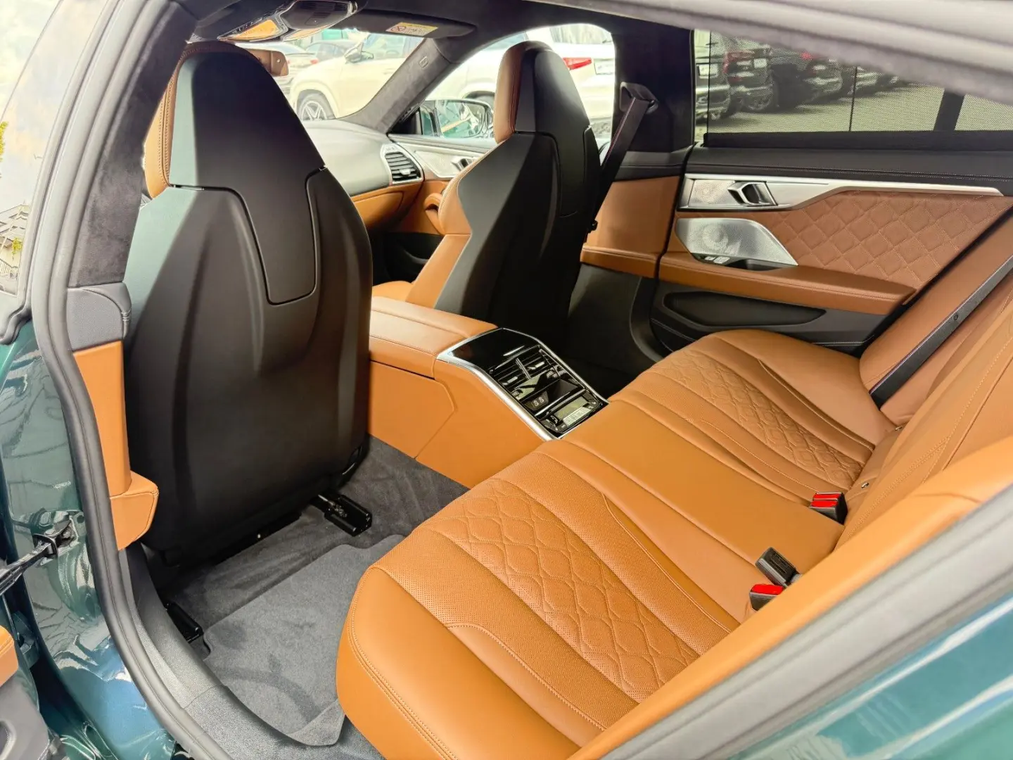 BMW M8 GranCoupe xDrive Competition  FirstEdition1 400