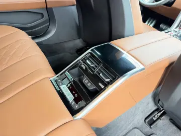 BMW M8 GranCoupe xDrive Competition  FirstEdition1 400