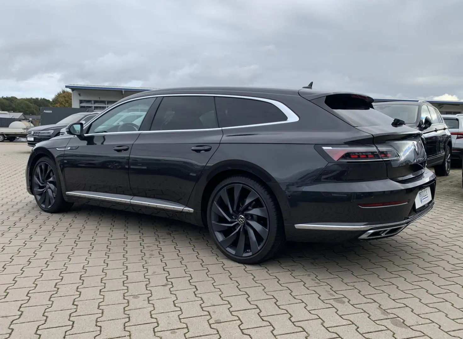 Arteon Shooting Brake 2.0 TDI R-Line 4Motion AHK