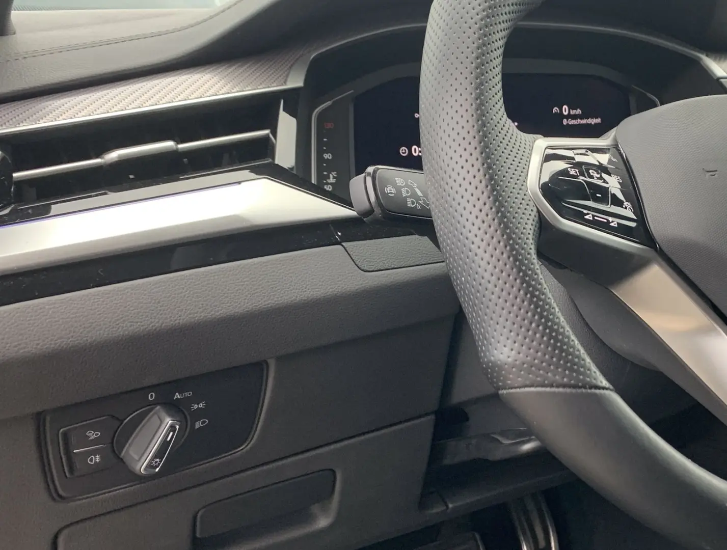 Arteon Shooting Brake 2.0 TDI R-Line 4Motion AHK