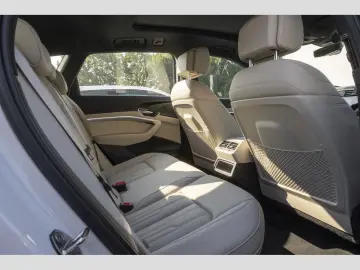 Q8 55 quattro advanced Pano  HUD  Matrix  e-tron