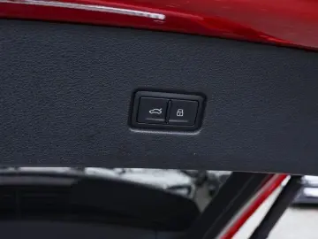 Q8 55 TFSI quattro S line Matrix LED HuD AHK Pan