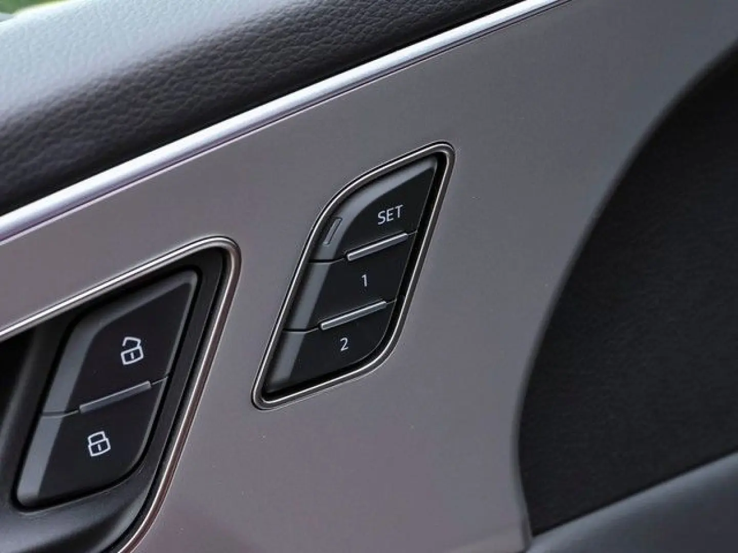 Q8 55 TFSI quattro S line Matrix LED HuD AHK Pan